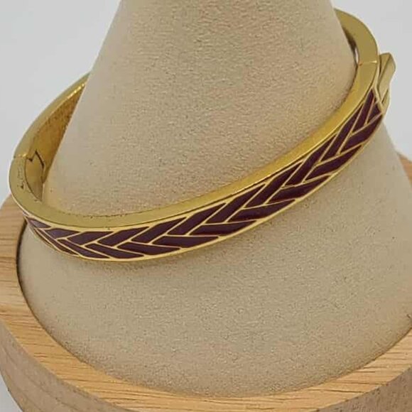 J Crew Gold Tone Dark Red Enamel Hinged Bangle Bracelet - Picture 4 of 8